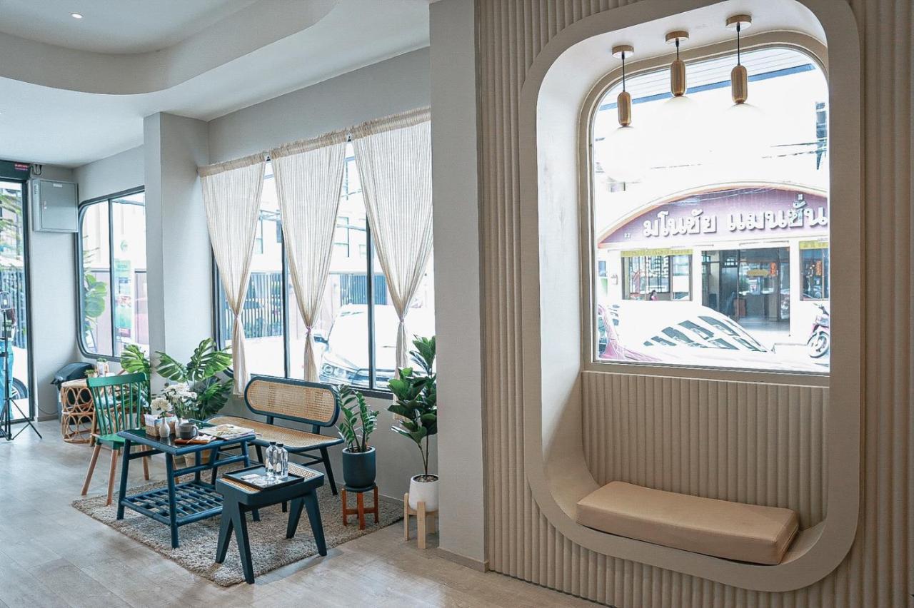 Homitel Bangkok Hotel Luaran gambar