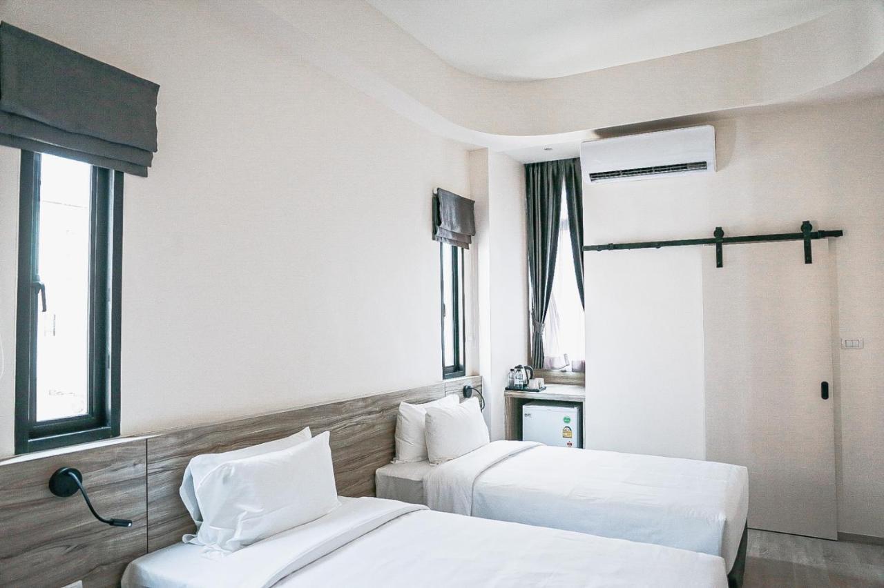 Homitel Bangkok Hotel Luaran gambar