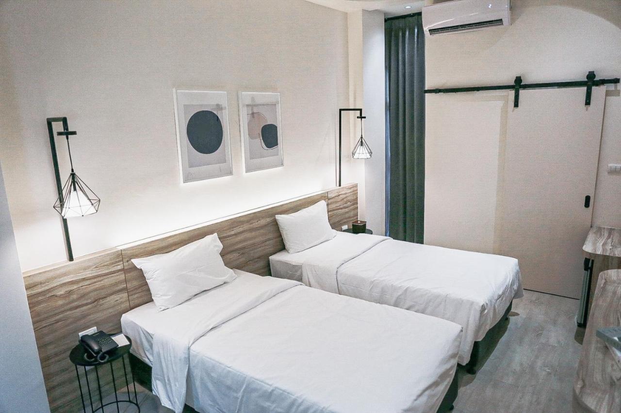 Homitel Bangkok Hotel Luaran gambar